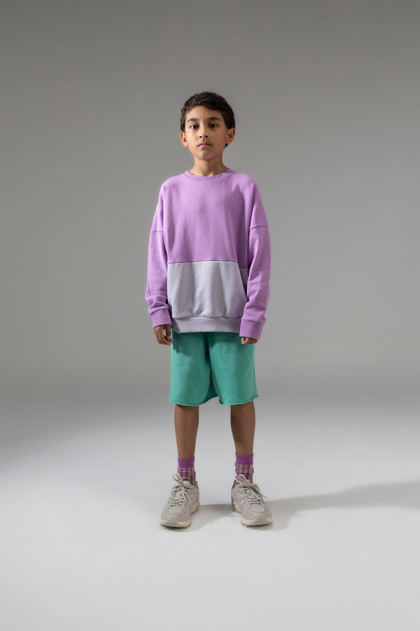 MINGO Mingokids Kinder Short Oversized Turquoise en kinder sweater raindrops/violet. Beide van bio katoen