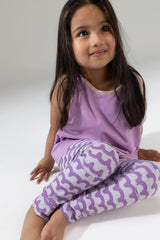 MINGO mingokids kinder hemdje in de kleur violet en kinder legging in violet waves. Beide van bio katoen